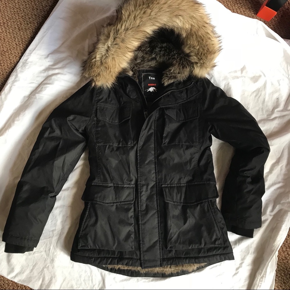 NWOT TNA Niseko Winter Parka Jacket-Black medium